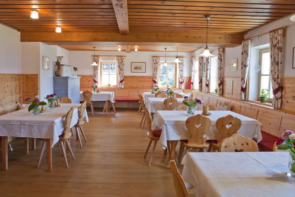 Lienharterhof Hotel Monguelfo-Tesido / Welsberg-Taisten ภายนอก รูปภาพ